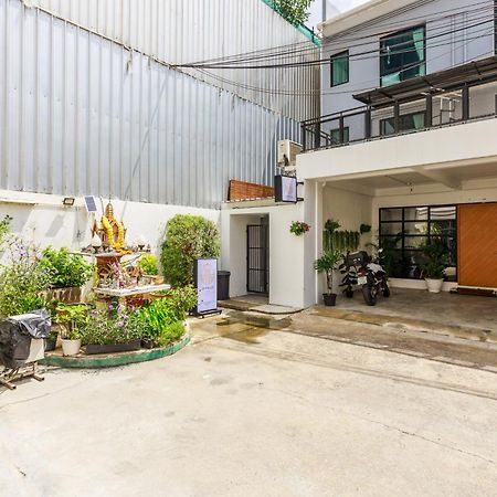 24 Hills Hotel Bangkok Extérieur photo