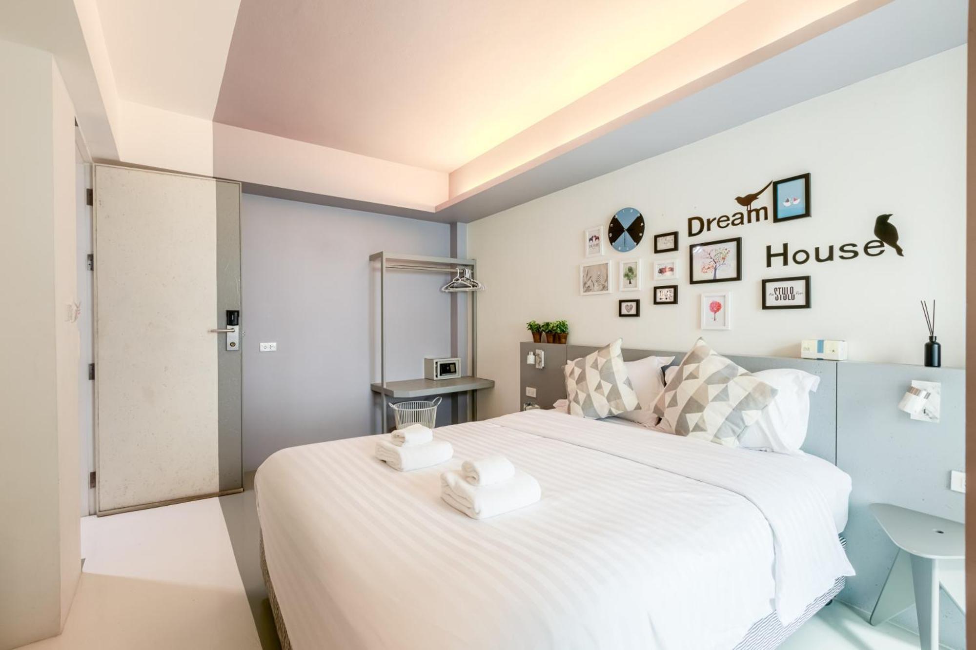 24 Hills Hotel Bangkok Extérieur photo